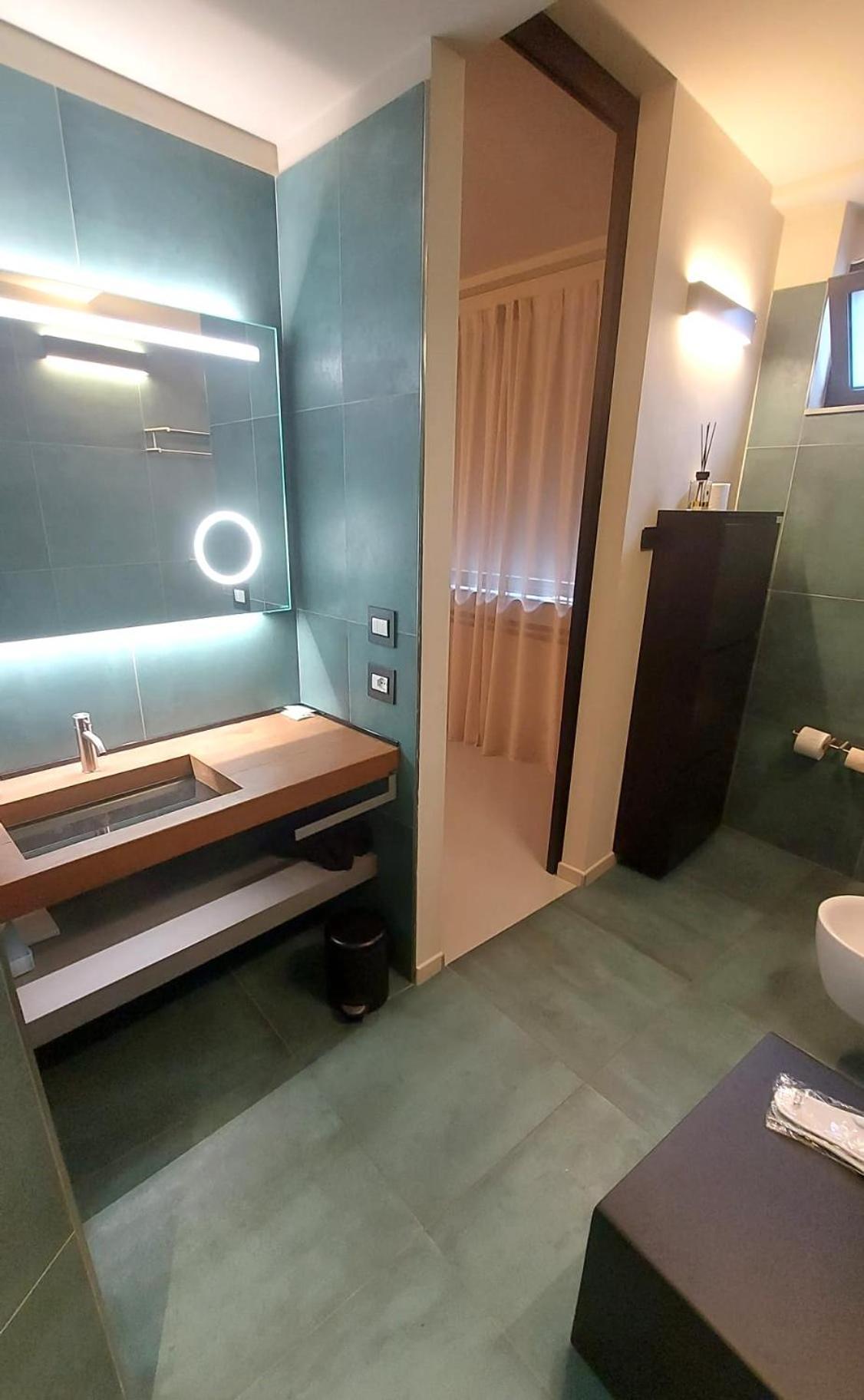 Hotel Zurigo Varazze Bagian luar foto